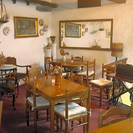 Mini-hôtel Maria *
