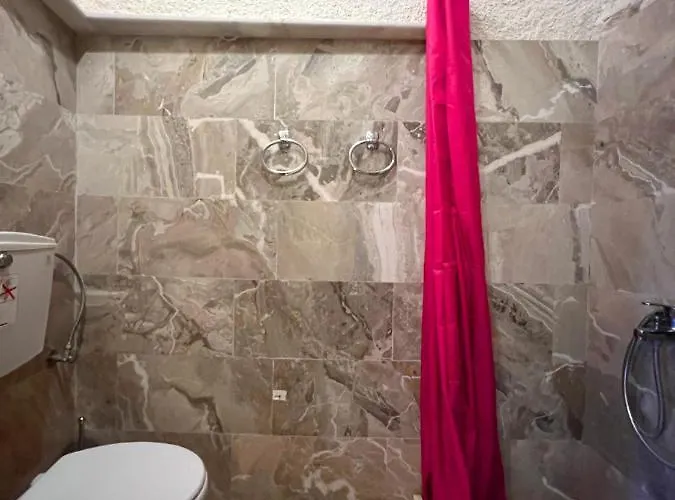 Maria Πανδοχείο Αράχωβα